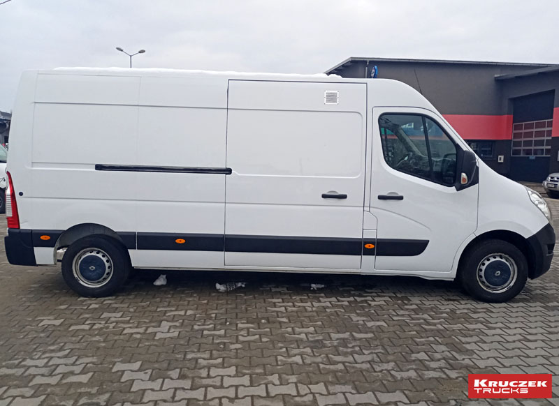 wypożyczalnia busów renault master